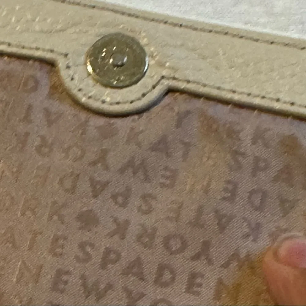 Kate Spade Chester Street Avie Tassel Flap Close Zip-Around‎ Crossbody Bag Cream